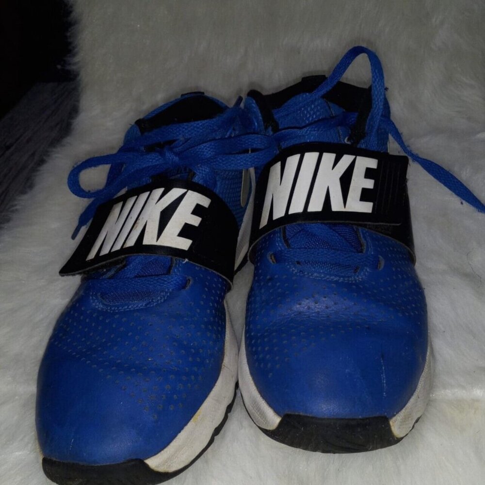 Nike Team Hustle D 8 (GS) Blue Royal-Black Athletic Sneaker